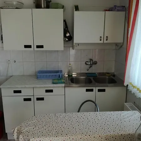 Margareta Apartmanhaz Balatonboglar