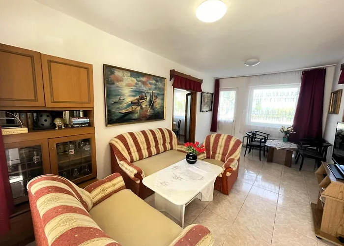 Margareta Apartmanhaz Balatonboglár