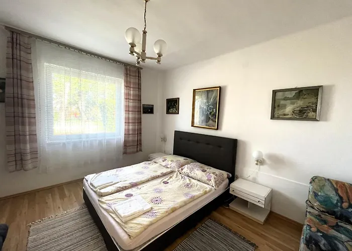 Margareta Apartmanhaz * Balatonboglár